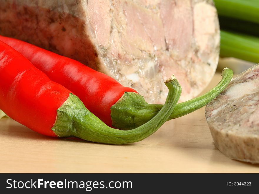 Red peppers and pork pate
