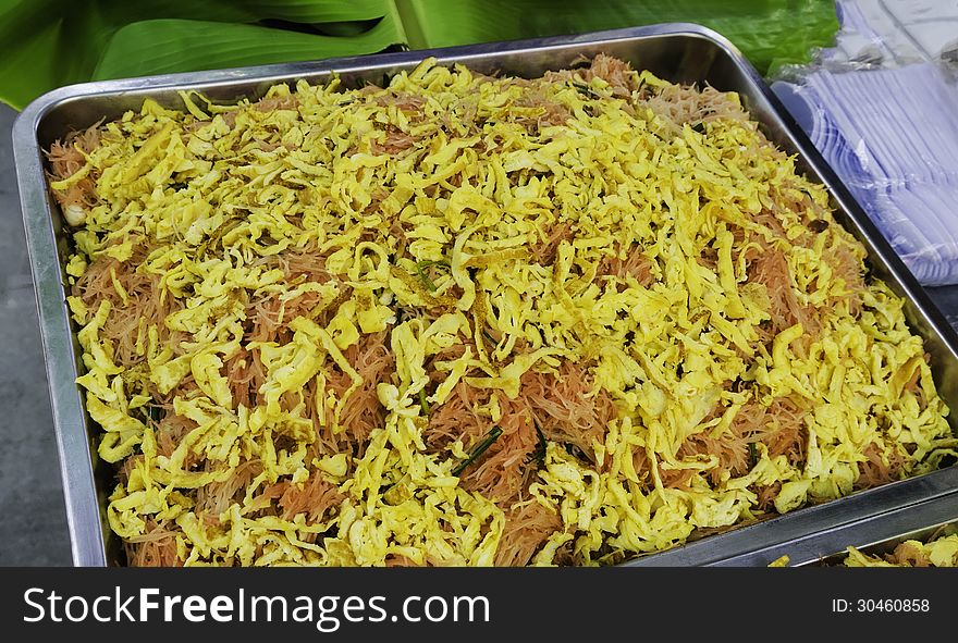 Thailand Fried rice with egg noodles