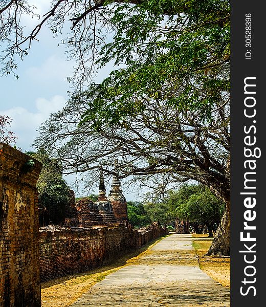 The way around Pagoda in wat Phar Sri Sanphet temple at Ayuttaya