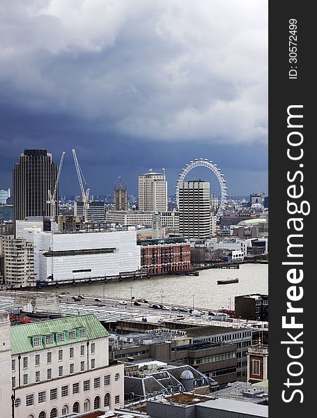 London panorama from St. Paul cathedral