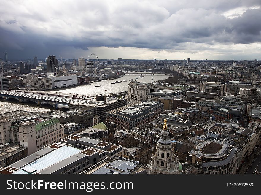 London panorama from St. Paul cathedral