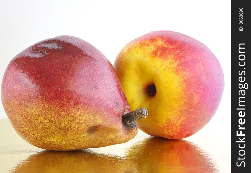Pear & Peach