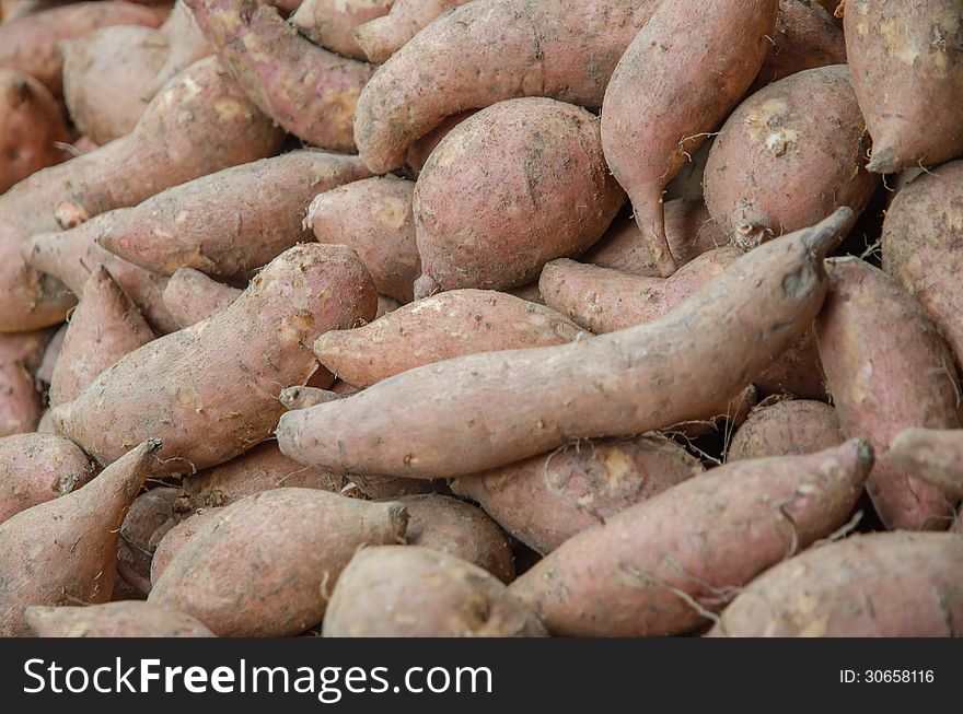 Fresh potatoes in a market