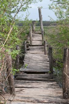 Wooden Bridge Royalty Free Stock Images Wooden Bridge Royalty Free Stock Images
