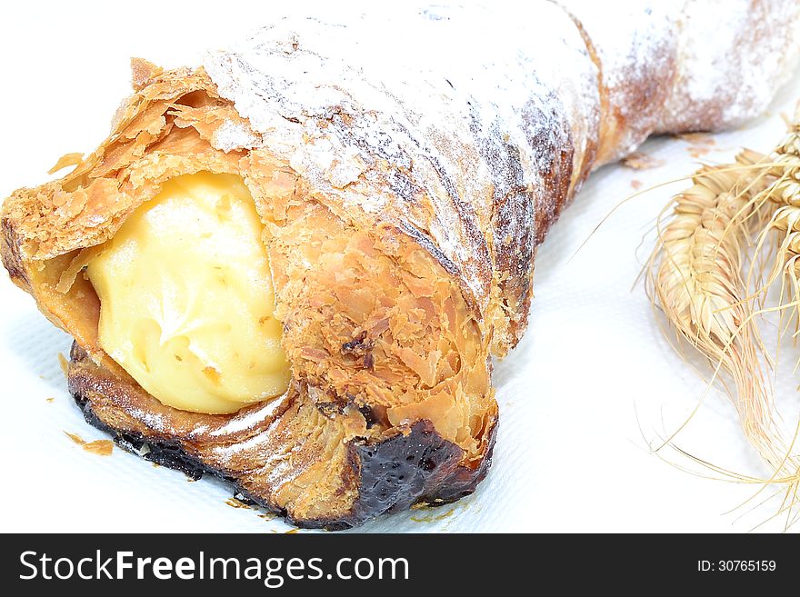 Puff pastry filled with cream. Puff pastry filled with cream