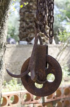 The Old Rusty Pulley Stock Images The Old Rusty Pulley Stock Images