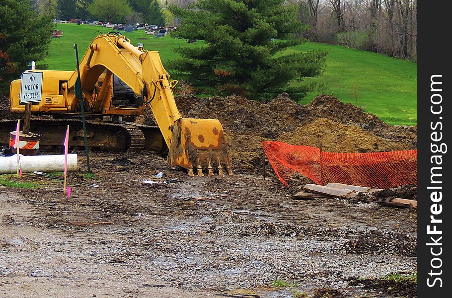 Construction site between Arbor Lake and Hazelwood cemetery, Grinnell, Iowa. Replacing underground water/sewer pipe.