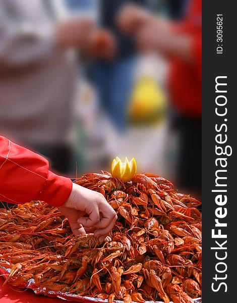 Big tray of boiled crayfishes