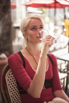Beautiful Young Woman With Glass Of White Wine Royalty Free Stock Photography Beautiful Young Woman With Glass Of White Wine Royalty Free Stock Photography