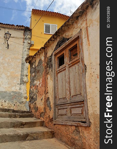 Old colonial architecture of Vallehermoso, little town on La Gomera Island, Canaries, Spain