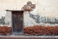 The Old Wood Window At The Old Wall Royalty Free Stock Image The Old Wood Window At The Old Wall Royalty Free Stock Image