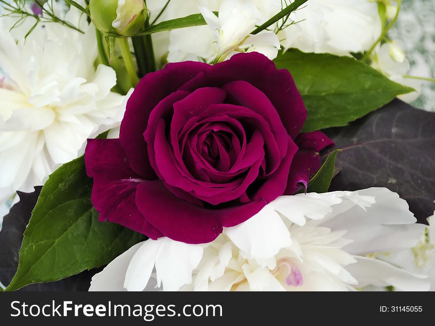 Flower arrangemet with peony and rose