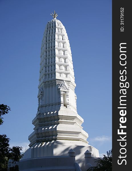 Beautiful pagoda in Wat prapathomjedi Temple Nakhonpathom. Beautiful pagoda in Wat prapathomjedi Temple Nakhonpathom