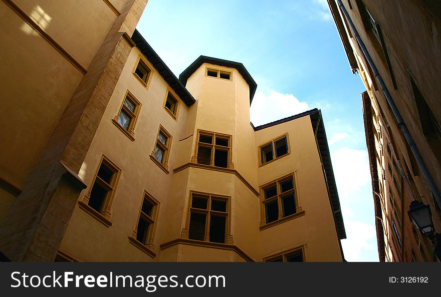 Dwelling ancien style of france