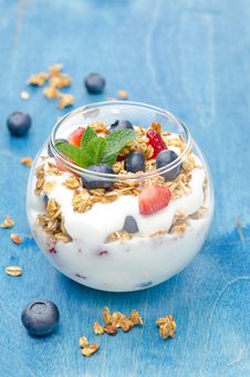 Layered Dessert With Yogurt, Granola, Fresh Berries In A Glass Royalty Free Stock Images Layered Dessert With Yogurt, Granola, Fresh Berries In A Glass Royalty Free Stock Images