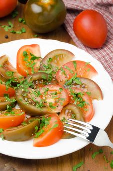 Salad Of Two Varieties Of Tomatoes With Fresh Parsley Royalty Free Stock Photo Salad Of Two Varieties Of Tomatoes With Fresh Parsley Royalty Free Stock Photo