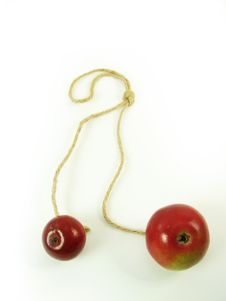 Red Apples And String Royalty Free Stock Image Red Apples And String Royalty Free Stock Image