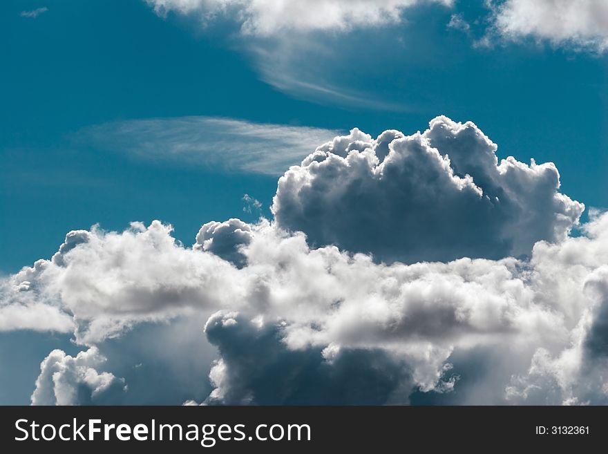 Large cumulus clouds in the sky