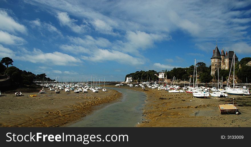 A harbour in brittany in the tide