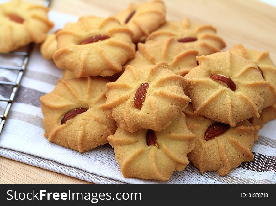 Almond butter cookies pile on napkin