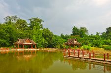 The Winding Path And Pavilion Of Lakeside Stock Photography The Winding Path And Pavilion Of Lakeside Stock Photography