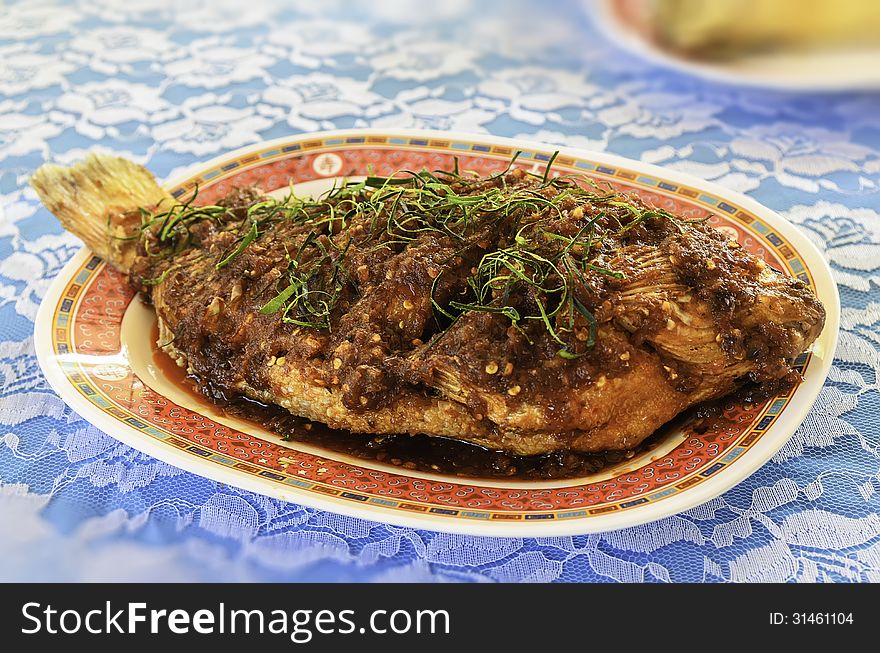 Fried Fish With Chili Sauce