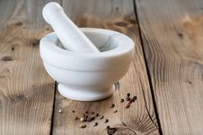 Mortar With Spices Royalty Free Stock Images Mortar With Spices Royalty Free Stock Images