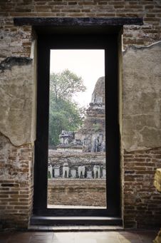 The Gate At Wat Maheyong, Ayutthaya, Thailand Stock Photo The Gate At Wat Maheyong, Ayutthaya, Thailand Stock Photo
