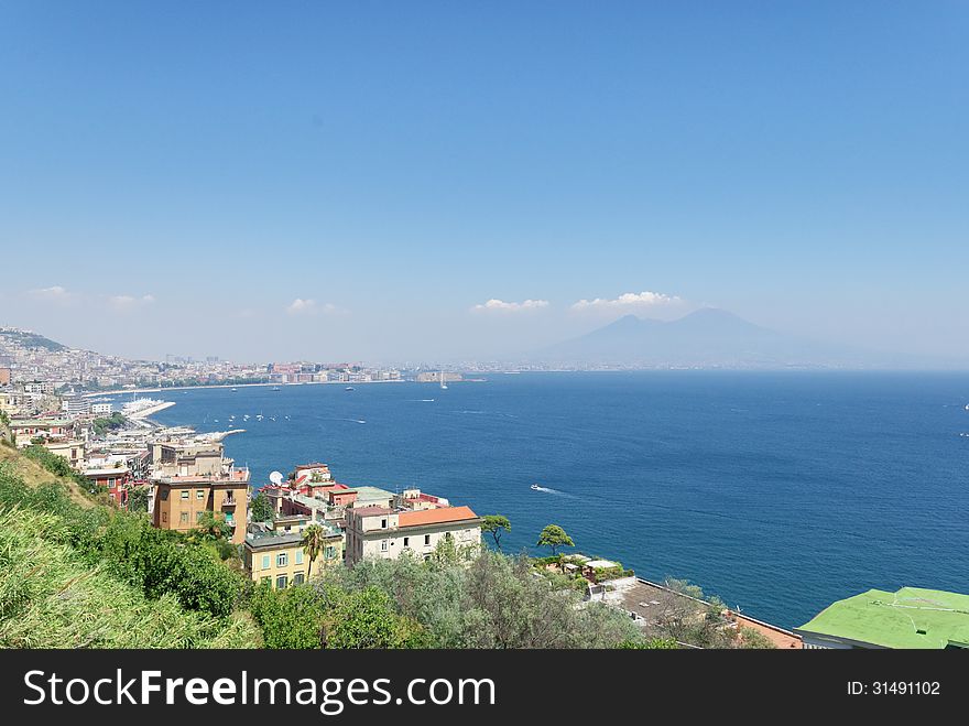 This is the gulf of naples , a very beautiful place in italy