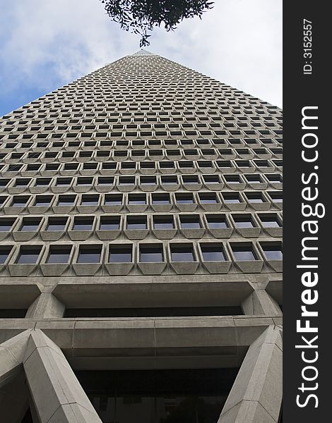 San Francisco, civic center. Transamerican piramid.