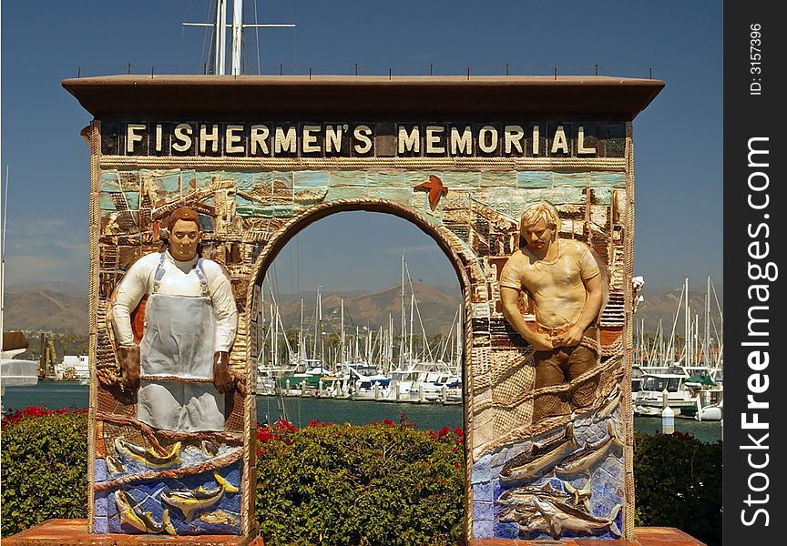 A memorial to the local fishermen at the harbor. A memorial to the local fishermen at the harbor.