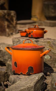 Orange Pots And Pans Stock Photography Orange Pots And Pans Stock Photography