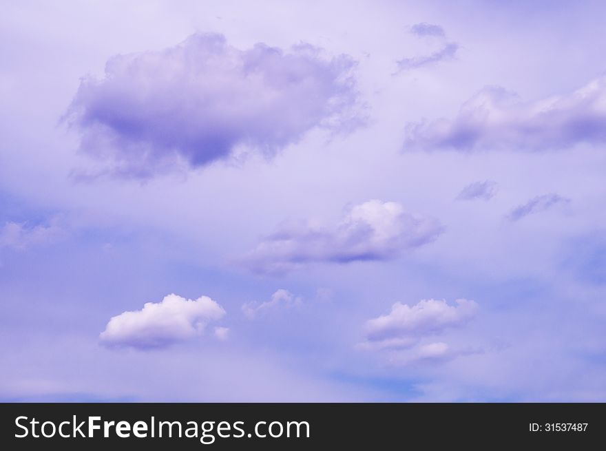 Overhead the clouds on a bright blue sky