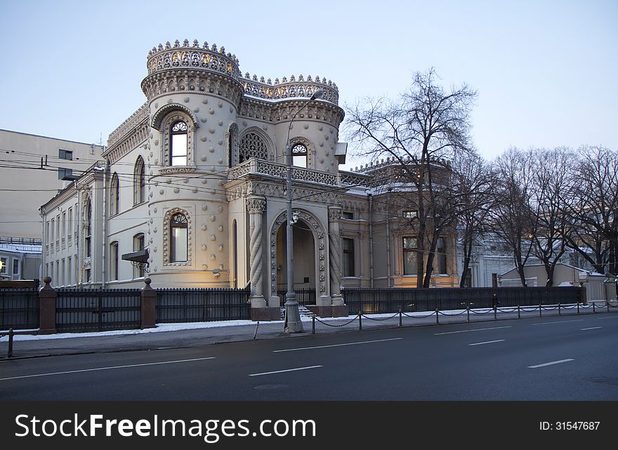 Now, this building is better known as the House of friendship of peoples, it is in the historical centre of Moscow, even on the background of old architecture, diverse and florid, it is well seen. Now, this building is better known as the House of friendship of peoples, it is in the historical centre of Moscow, even on the background of old architecture, diverse and florid, it is well seen.