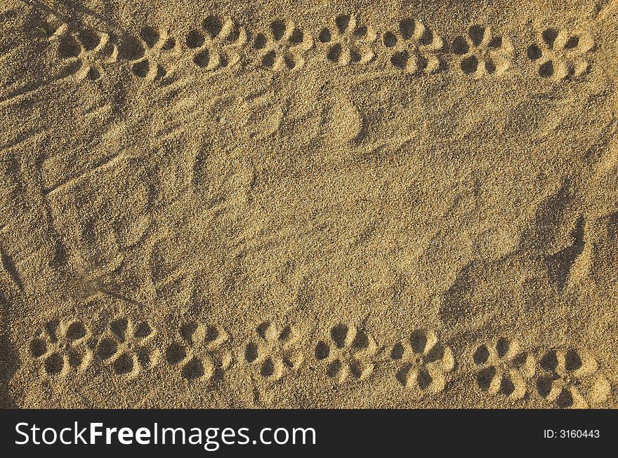 The invoice of sand with a flower ornament