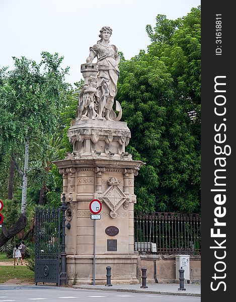 The Main Entrance To The Ciutadella Park