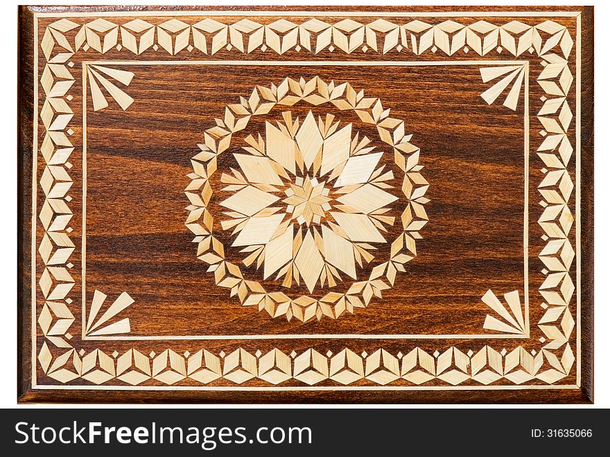 Wooden box decorated with a pattern of straw