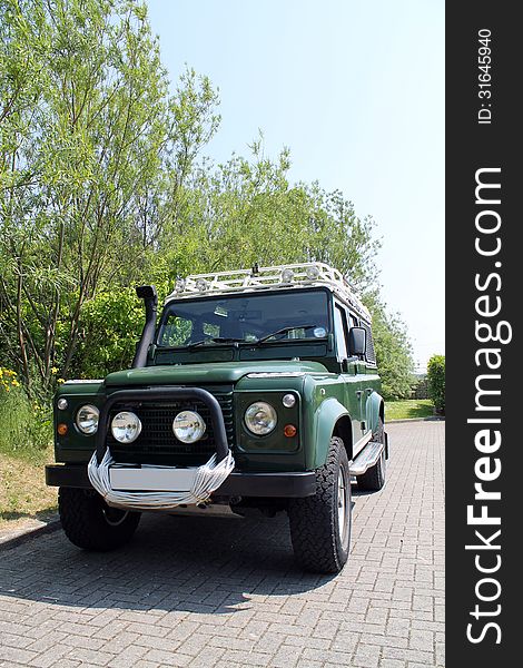Landrover 110 Defender CSW front view