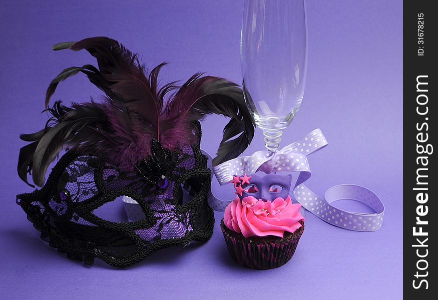 Purple masquerade party decorations