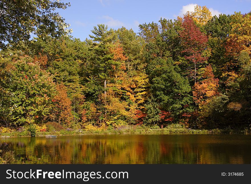 Fall colors with orange and yellow maples and oaks