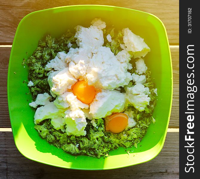 Fresh summer salad with egg and broccoli