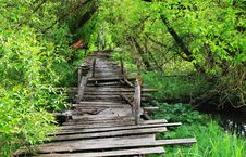 Dangerous Wooden Bridge Royalty Free Stock Photos Dangerous Wooden Bridge Royalty Free Stock Photos