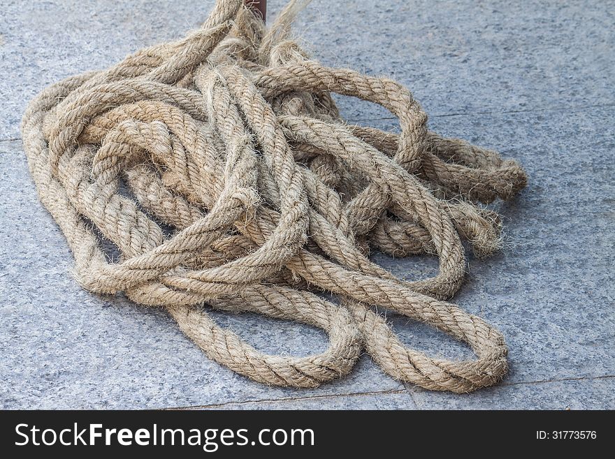 The old big rope on the floor