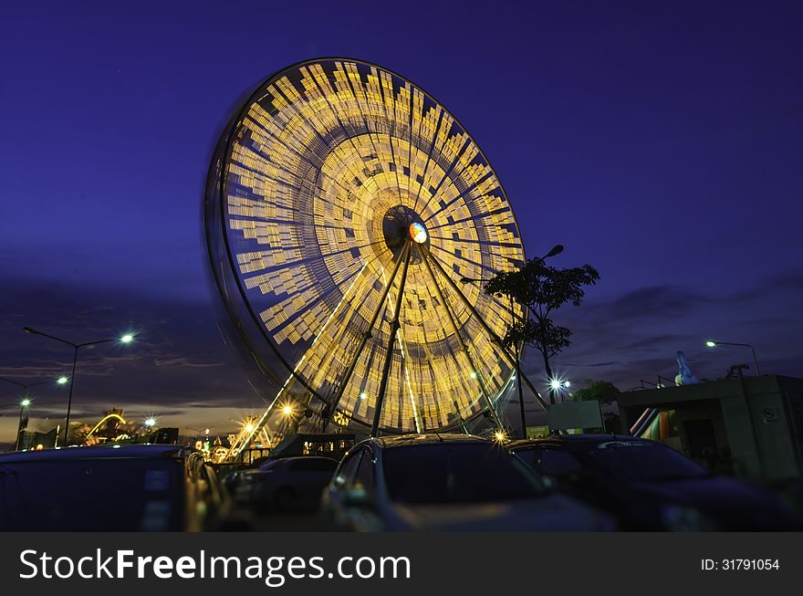 The big ferris wheel with blue sky