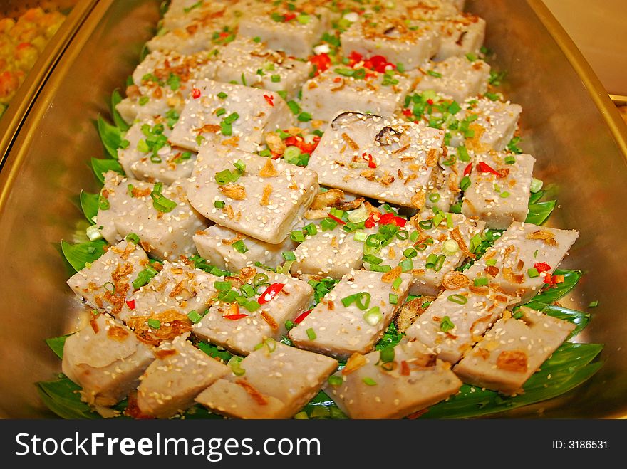 Yam cakes in the pan