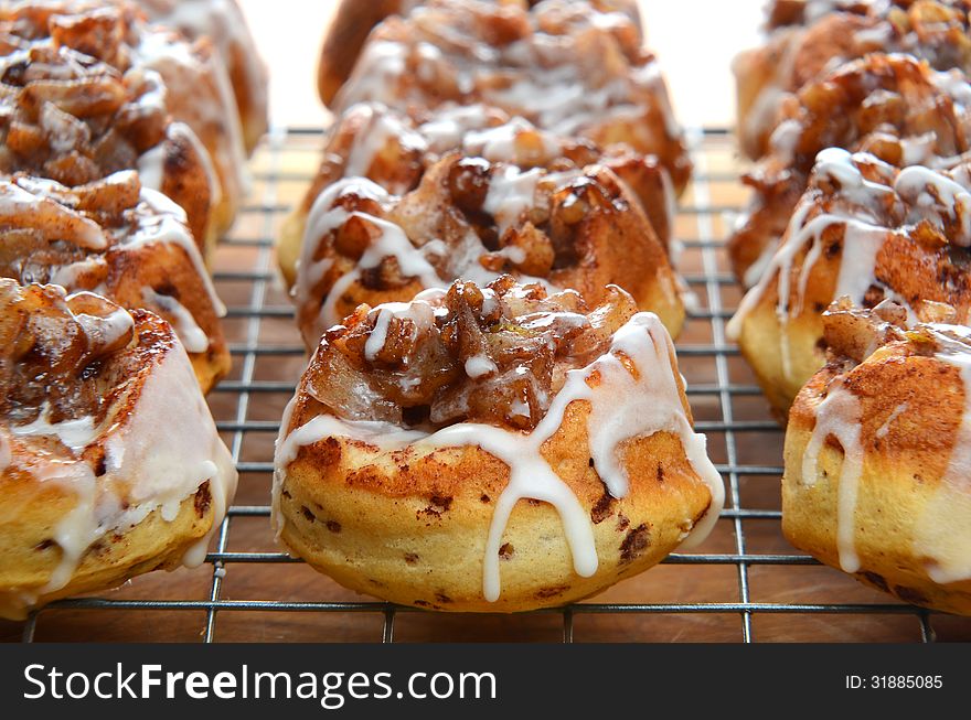 Fresh Baked Apple Cinnamon Rolls