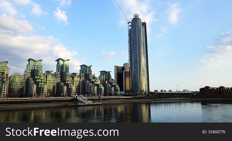 View of the Thames river from Vauxhall Bridge