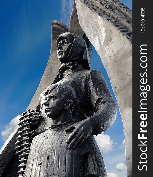 Monument to the workers of rear in Kostroma