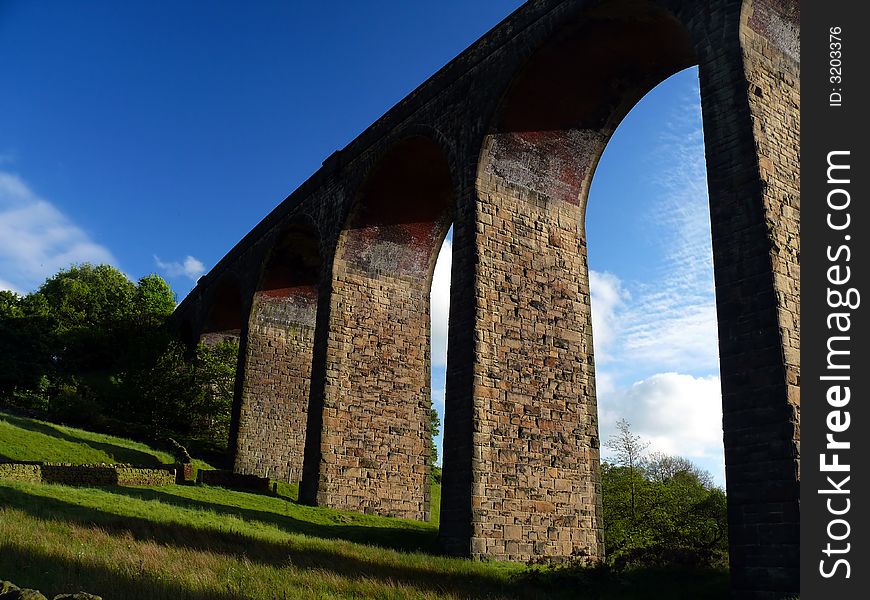 Hevenden viaduct near Cullingworth - Yorkshire