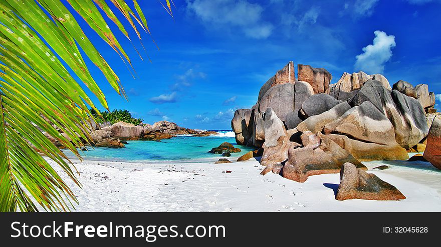 Tropical paradise - Seychelles, La Digue island